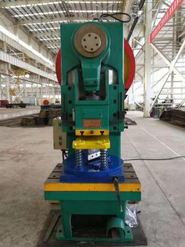 Máquina de procesamiento de torre de ángulo
