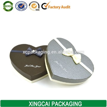 heart shaped round paper box