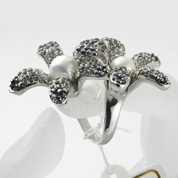Moda abbagliante especial strass fiore doppio metallo lega anelli rodio placcato perla intarsio