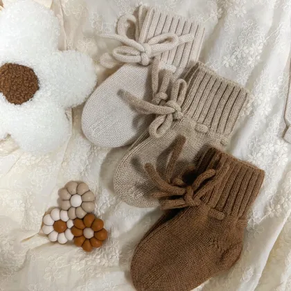 Cute Knitted Wool Socks for Newborns - Autumn Infant Booties
