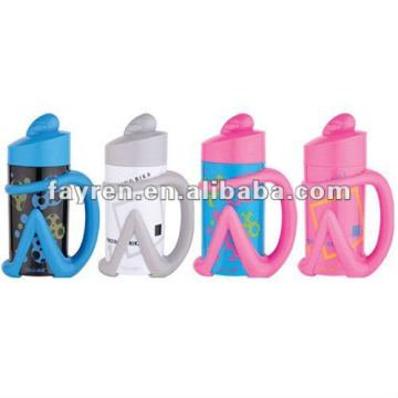 Outside plastic inside stainless steel travel mug
