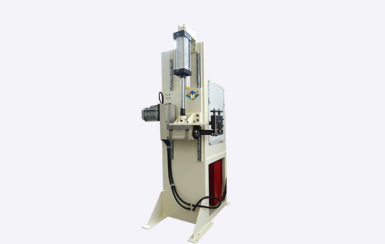 Milling machine
