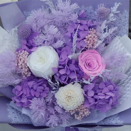 Wholesale Valentine's Day Natural Purple Preserved Rose Bouquet Gift Box