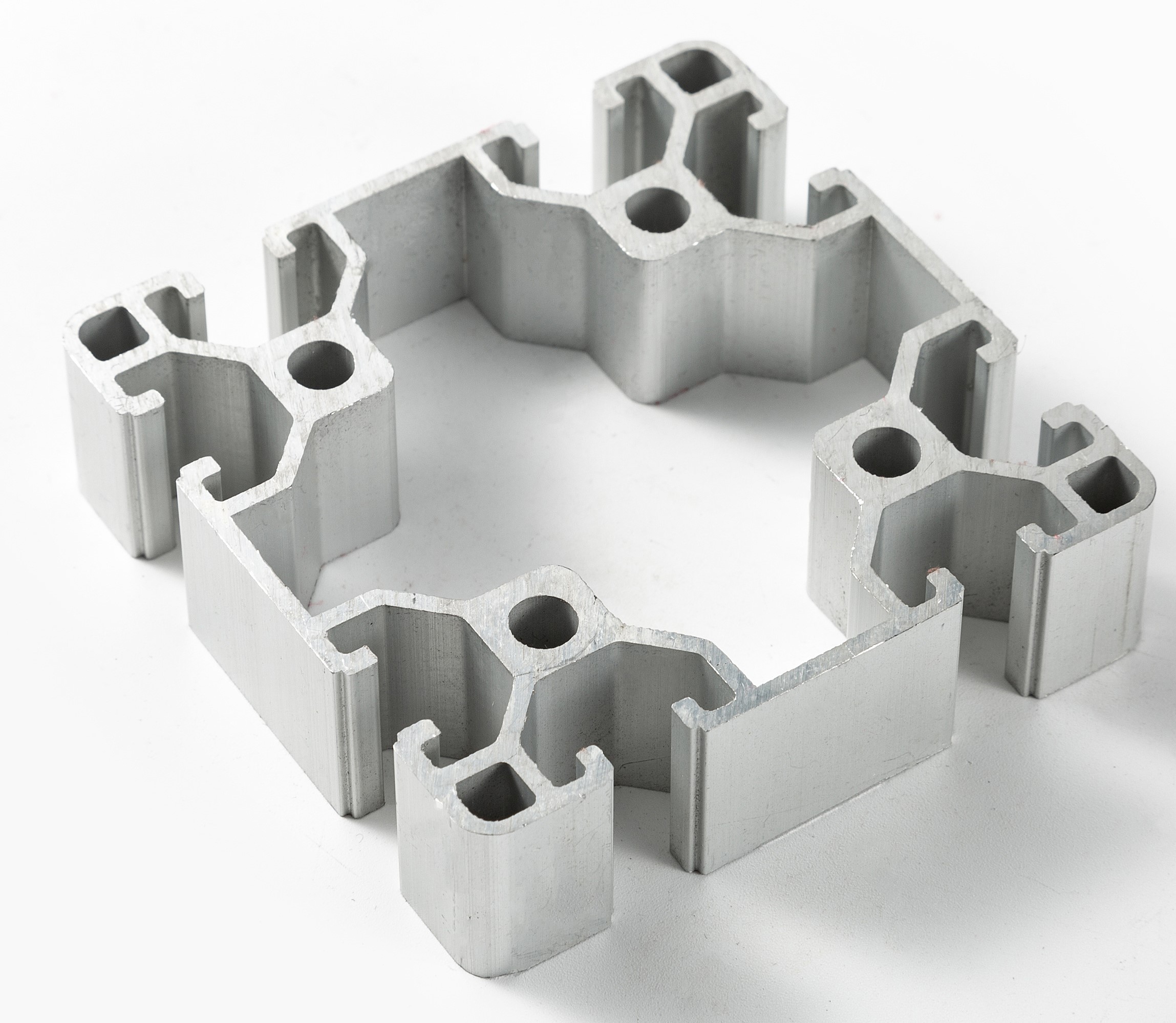Aluminum extrusion assembly line profile