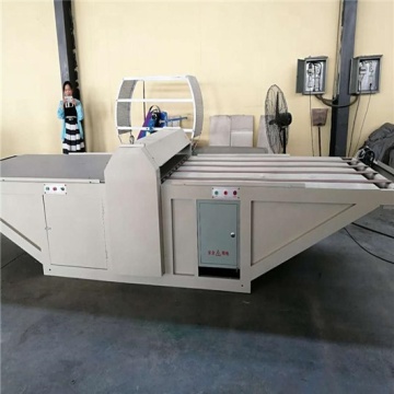 Manual feeding corrugated carton flatbed die cutter machine