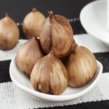 Biologische gefermenteerde solo zwarte knoflook