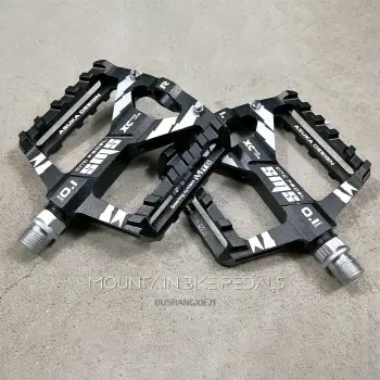 Universal Ultralight Aluminum Alloy Anti-Slip Bicycle Pedals For Bicycle MTB Road Mountain Bike Pedals Bike Accessories 1Pair