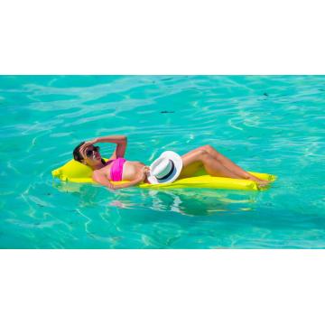 Aufblasbarer Pool schwimmt Poolmattenschwimmer