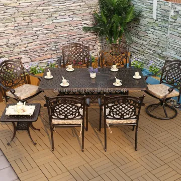 Outdoor Dining Set: Cast Aluminium Table and Chairs for Garden Leisure