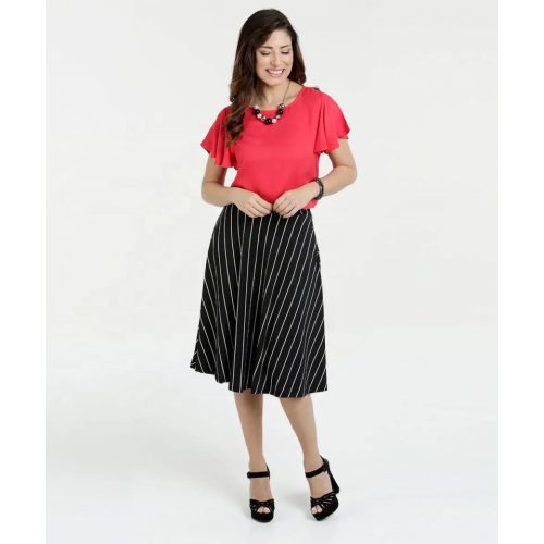 Butterfly sleeve V shape on the back shirt