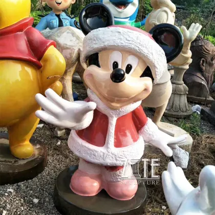 Garden Park Resin Sculpture Fiberglass Cartoon Donald Duck Statue