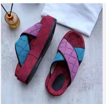 Piattaforme piattaforma da 5 cm di marchio famoso estivo - pantofole di comfort casual per donne e unisex (dimensioni 35-44)