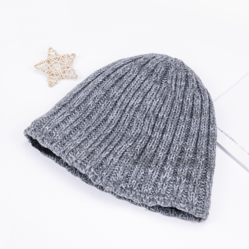 Cappello per secchio a maglia grigio di alta qualità