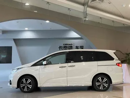 Honda Odyssey 2019 2.0L Rui Supreme
