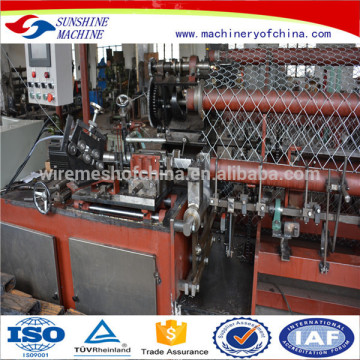 automatic chain link fence mesh machine / anping fully-automatic chain link fence machine price