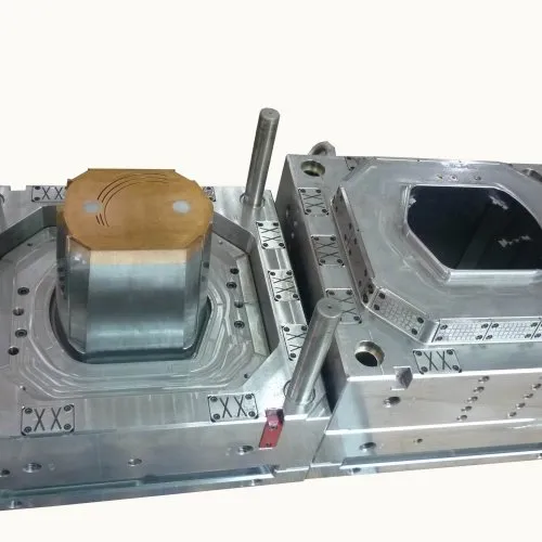 Plastic Injection Auto spares moldings