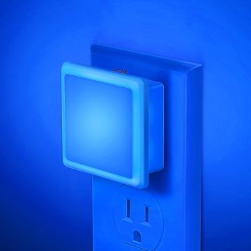 Blue Color Dusk to Dawn Sensor Night Light for Kids Room
