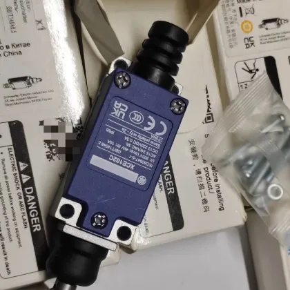 7*18 Hours In-Stock XCKP2118P16 SE Stroke Limit Switch