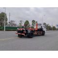 Мусоровоз с крюковым подъемником для эффективного управления отходами