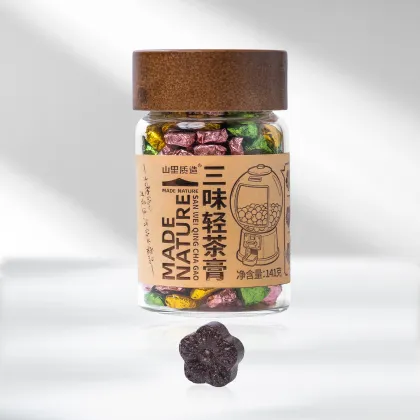 Pure Herbal Tea Bags Featuring Light Tea Paste