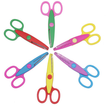 DIY Handmade Shear Paper Pinking Cut Handicraft: A Creative Diary Craft Album for Students and Kids with Scissors