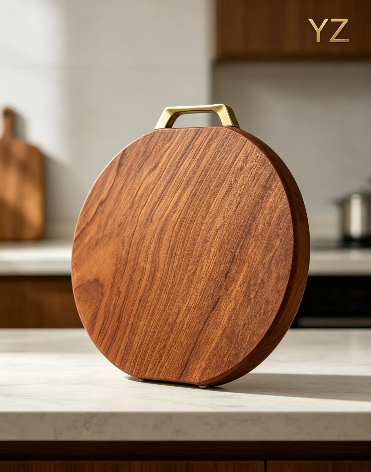 Circular Cutting Board