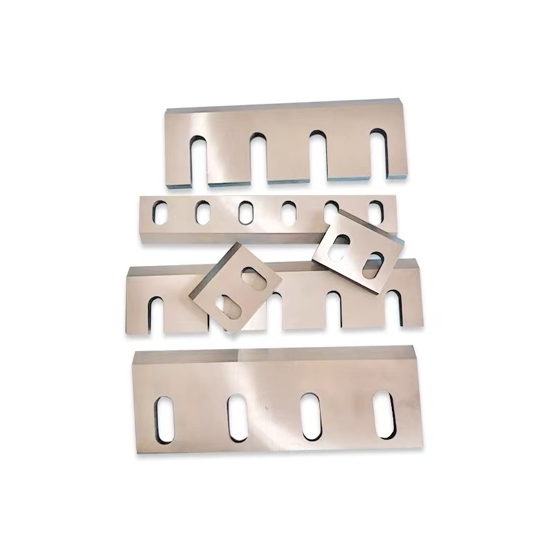 Crusher blades