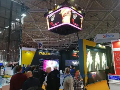 Construction Service of World Robot Conference by Crechan