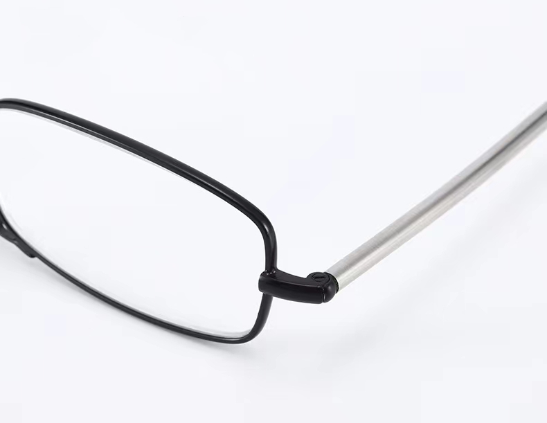 fashionable reader glasses