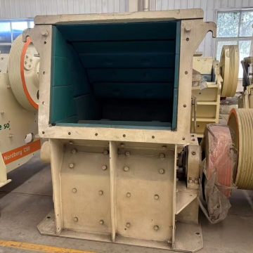 Fabryka Cena Impact Crusher 150-1900 T/H dla wydobycia i kruszenia