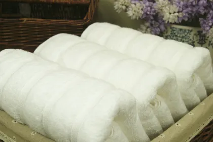 Wholesale cotton towels hotel white towels cleaning towels