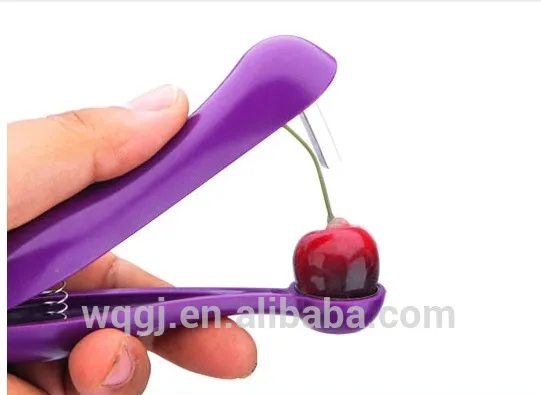 Good Sale Colorful Easy to Use Cherry Pitter Kitchen Tools of Cherry Corer