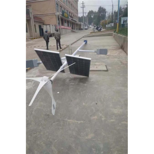 El panel solar con la luz al aire libre solar híbrida solar de la luz de calle del viento de la luz LED de la calle del molino de viento