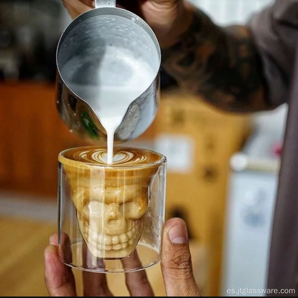 Vaso de cristal con forma de calavera de doble pared