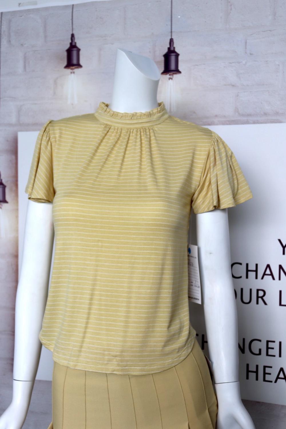 Yellow Blouse With Round Neck For Ladies