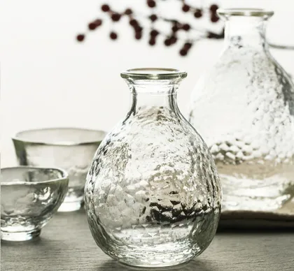 Light glass handmade wine pot