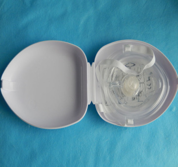 CPR courses masks soft edge with one way valve