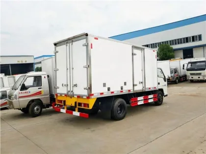 Refrigerator refrigerated vehicle foton for sale