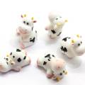 100 Pz Resina Cute Farm Cow Cabochons 30 * 38 MM Baby Cows Charms Farm Animal Terrarium Cow Cabs BOutique Hair Bow Making