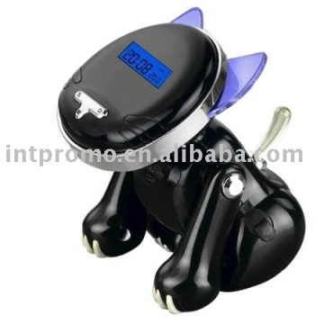 Multi-lingual kitty talking clock