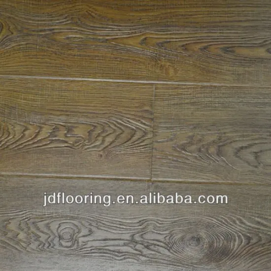 8mm/12mm oak embossed in registered laminated flooring
