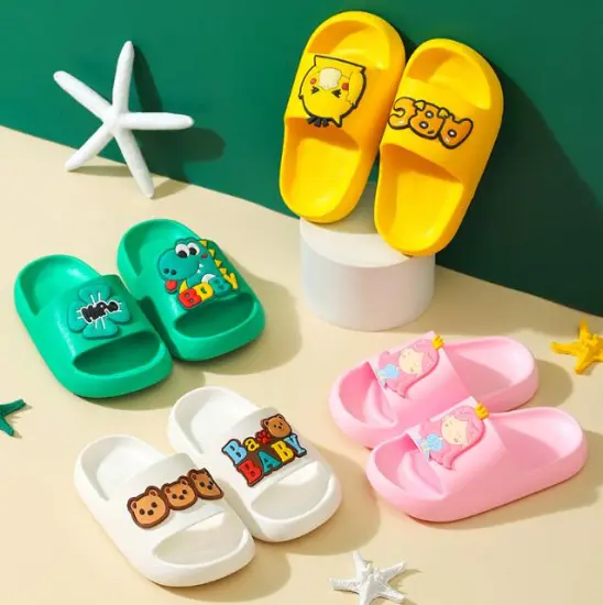 3D Cartoon Cute Bear Slippers: Soft, Stylish, and Versatile for Boys and Girls - Ideal for Indoor, Outdoor, Bathroom, and Home Use