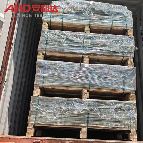 Plastic Sheet Bulk Export Shipment 0811