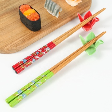 Ιαπωνικό στυλ ξύλινα chopsticks με κεραμικούς κατόχους γερανού - σετ 5 ζευγών