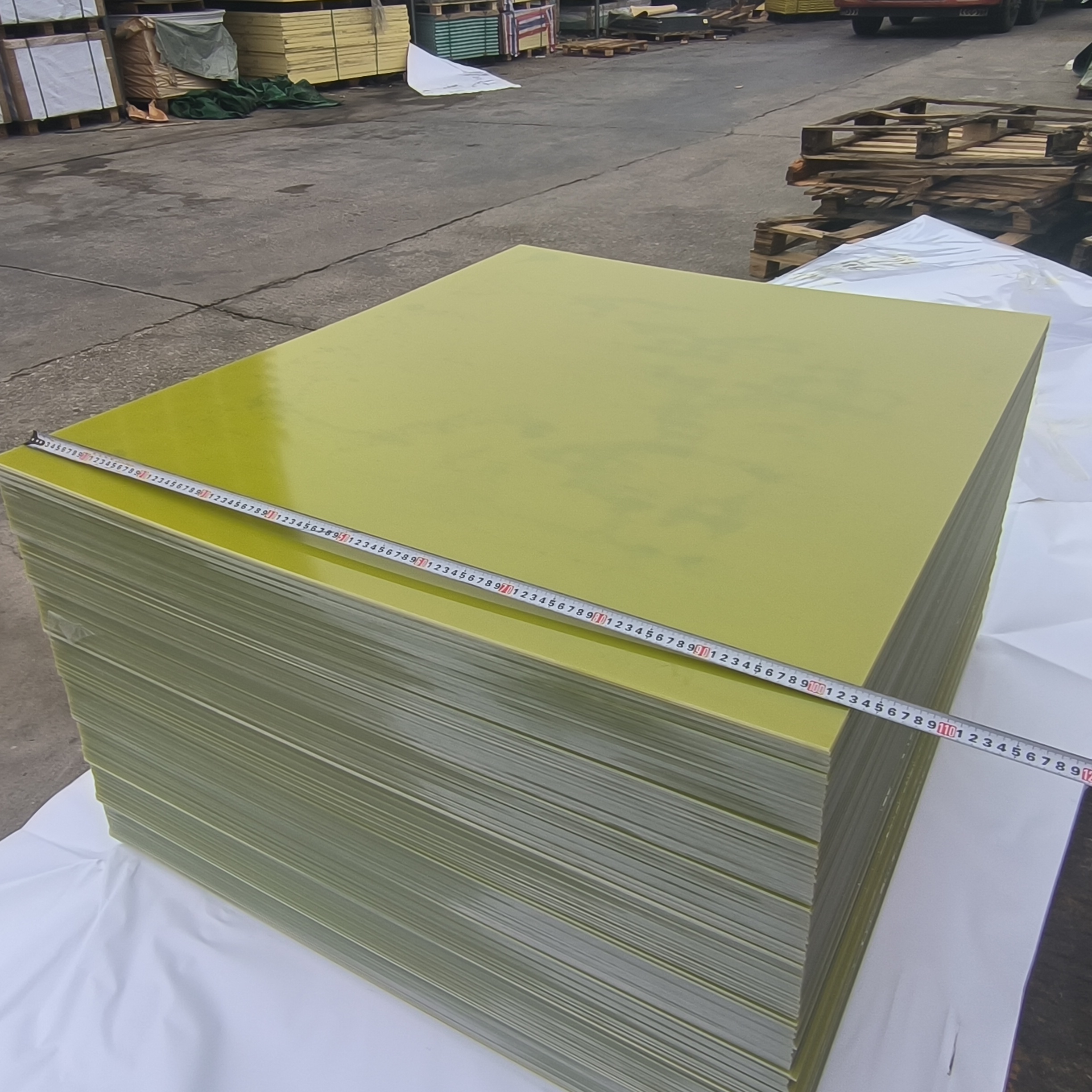 Yellow FR4 board (21)