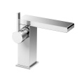 Single-hanlde basin mixer