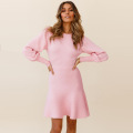 Robe de pull côtelée au cou de cou à femmes