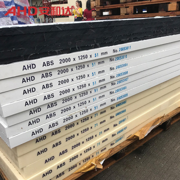 As folhas de ABS oferecem resistência aprimorada ao desgaste