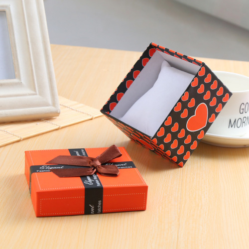 Cute Bracelet Packaging Watch Box with Velvet Pillow