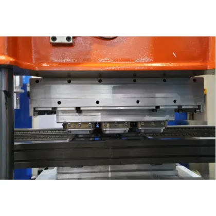 Automatic Plastic Thermoforming and Cutting Machinery